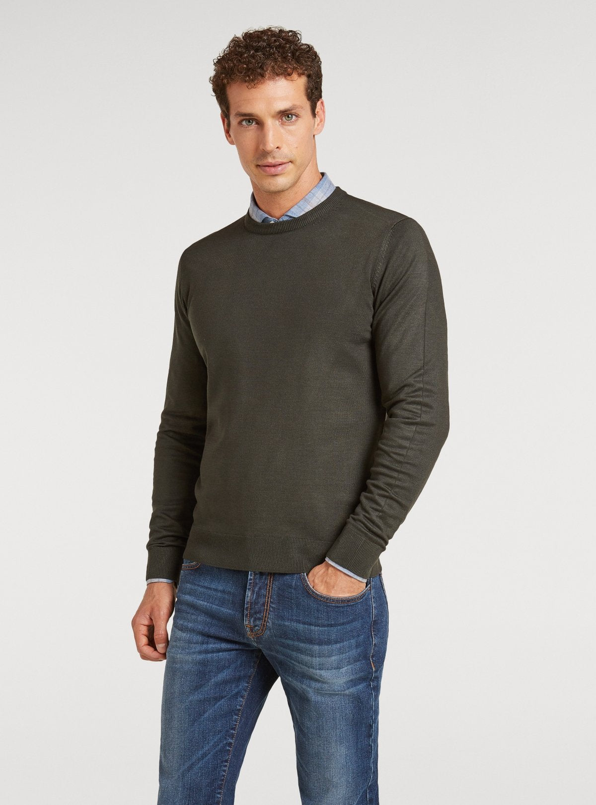 Pull Ras Du Cou