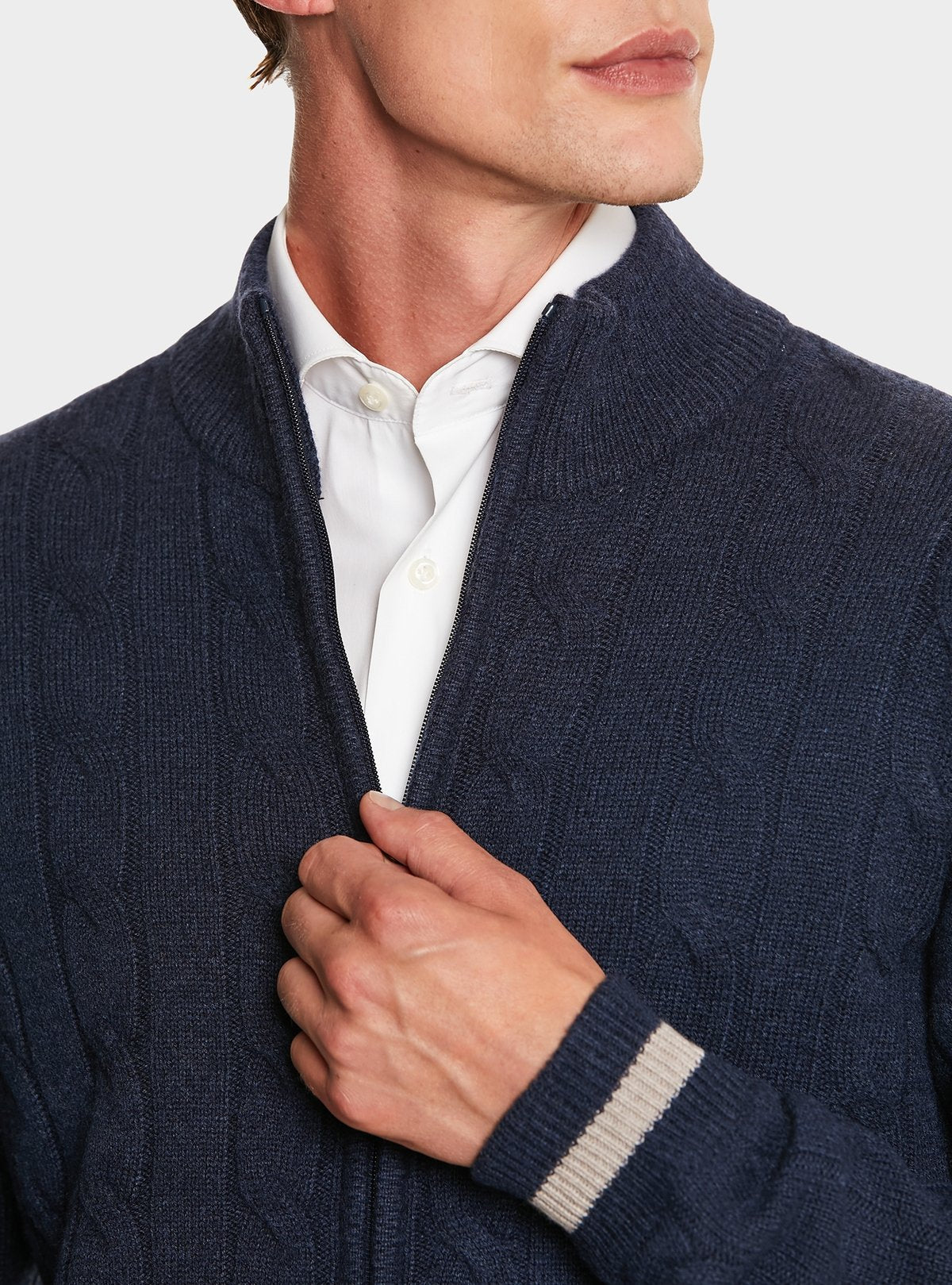 Cardigan en maille torsadée en laine et de cachemire